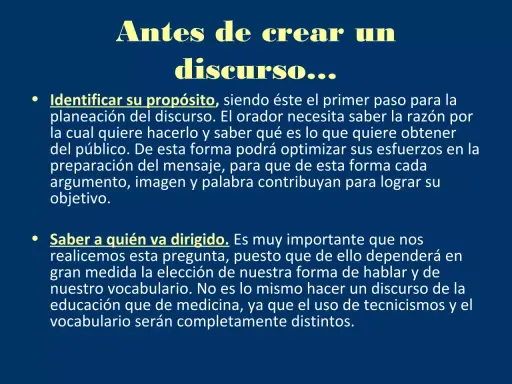 Pasos clave para saber como hacer un discurso: identificar propósito y audiencia.