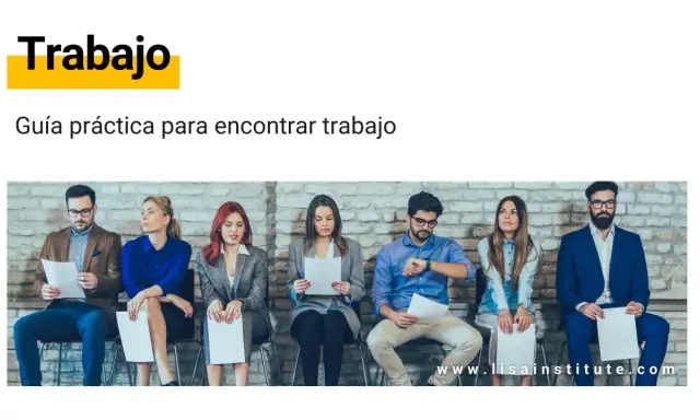 Personas esperando en fila para una entrevista de trabajo. Una guía práctica para la **orientación laboral** y encontrar empleo.